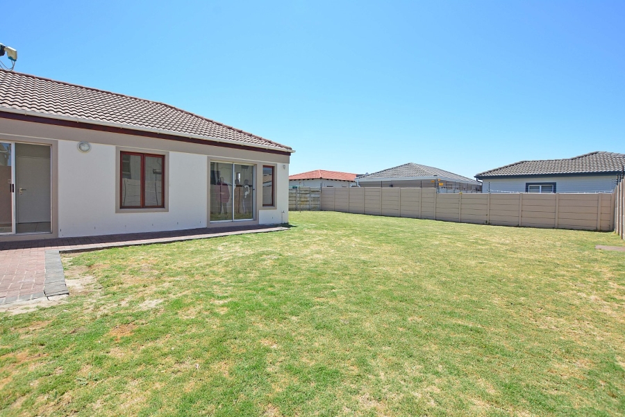 4 Bedroom Property for Sale in Parklands Western Cape